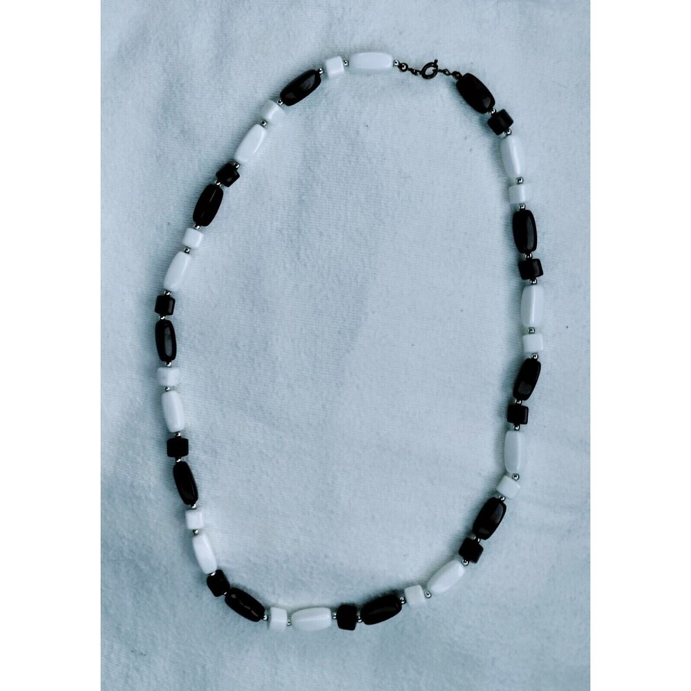 Black White Necklace Long Beads Fashion Jewelry Beaded Career Retro Accessories